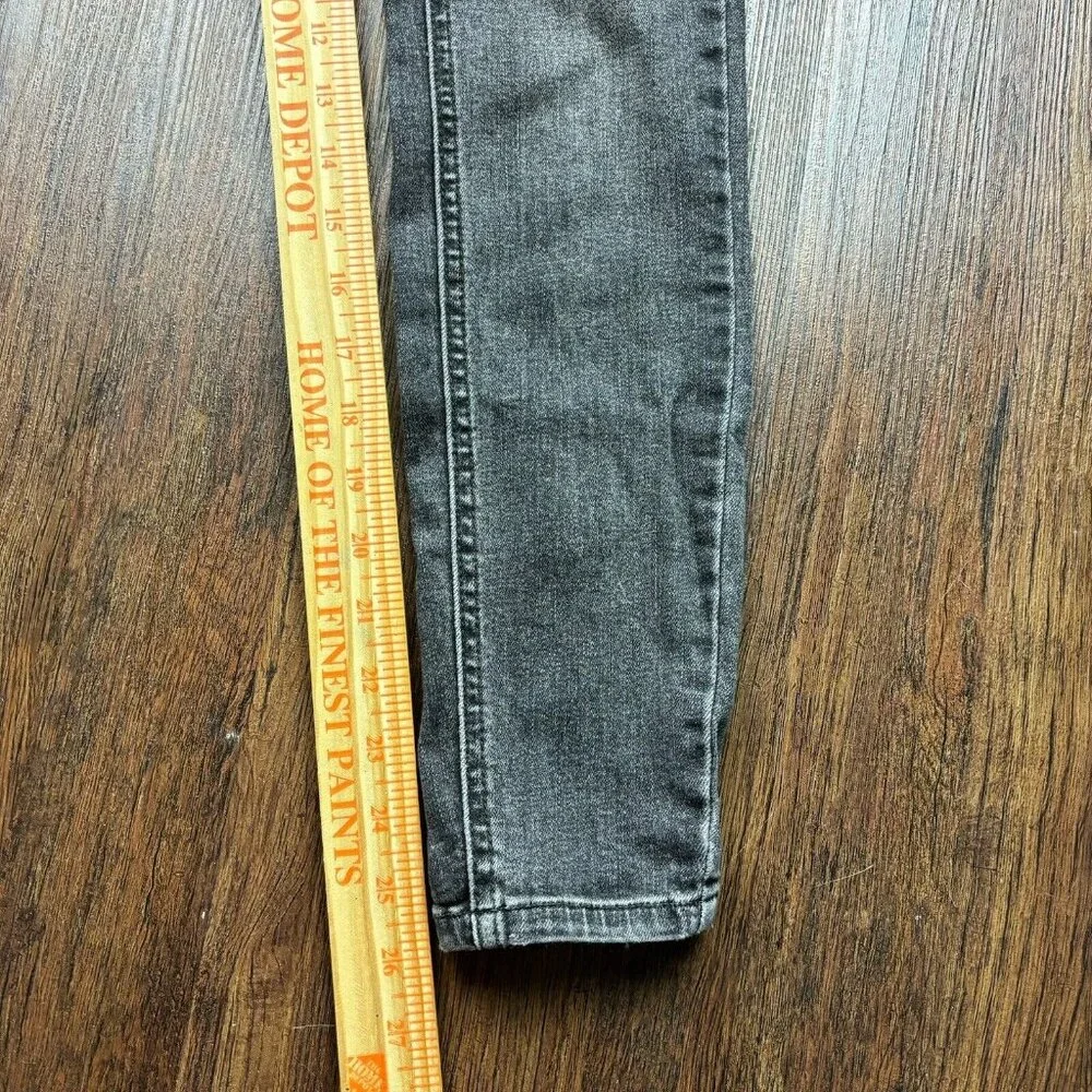Free People We The Free Black Denim Jeans Zipper Accents Women's Size 25 - Picture 10 of 12